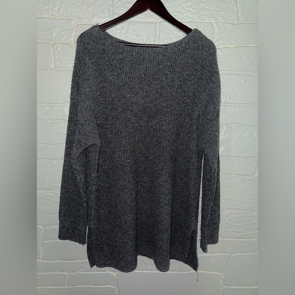 LOFT Gray Crew Neck Sweater Versatile Knit